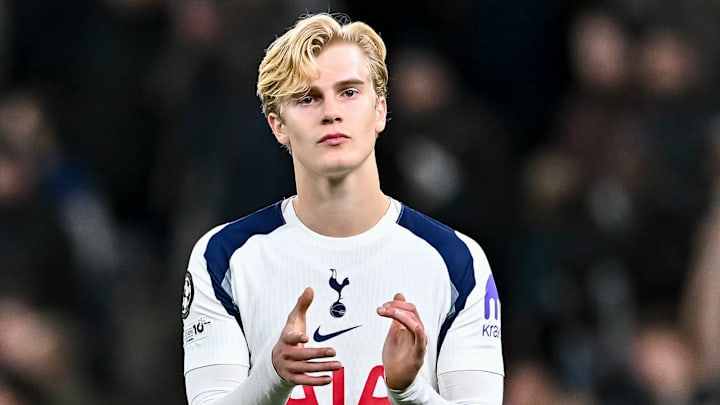 Lucas Bergvall, Tottenham Lucas Bergvall, Tottenham