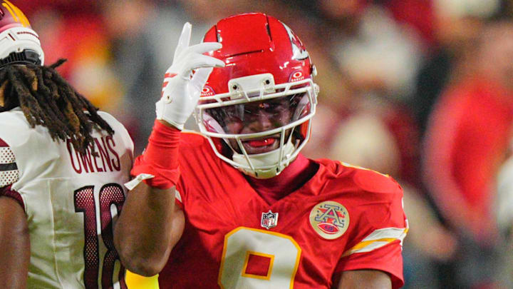 Oct 27, 2025; Kansas City, Missouri, USA; Kansas City Chiefs wide receiver Juju Smith-Schuster (9) celebrates after a play as Washington Commanders safety Tyler Owens (18) looks on during the second quarter of the game at GEHA Field at Arrowhead Stadium. Mandatory Credit: Jay Biggerstaff-Imagn Images Oct 27, 2025; Kansas City, Missouri, USA; Kansas City Chiefs wide receiver Juju Smith-Schuster (9) celebrates after a play as Washington Commanders safety Tyler Owens (18) looks on during the second quarter of the game at GEHA Field at Arrowhead Stadium. Mandatory Credit: Jay Biggerstaff-Imagn Images