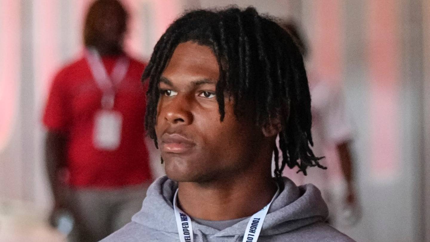 USC Receiver Kayden Dixon-Wyatt Turns Heads Nationally For Oregon Performance
