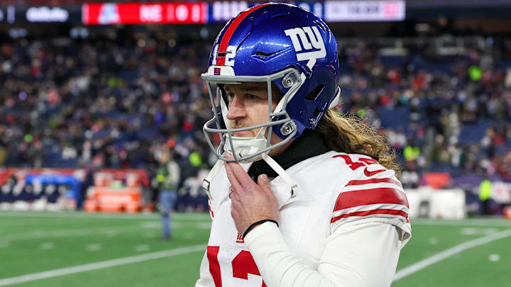 NFL: DEC 01 Giants at Patriots NFL: DEC 01 Giants at Patriots