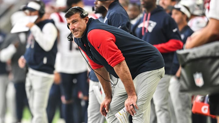 Aug 16, 2025; Minneapolis, Minnesota, USA; New England Patriots head coach Mike Vrabel looks on during the second quarter against the Minnesota Vikings at U.S. Bank Stadium. Mandatory Credit: Jeffrey Becker-Imagn Images
