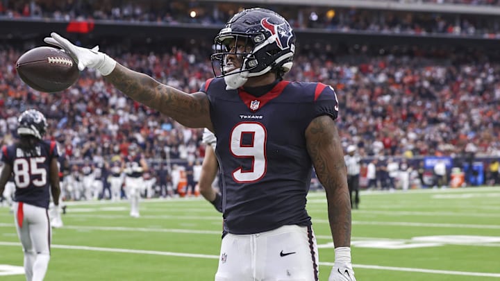Dec 3, 2023; Houston, Texas, USA; Houston Texans tight end Brevin Jordan (9) reacts after a play during the game against the Denver Broncos at NRG Stadium. Mandatory Credit: Troy Taormina-Imagn Images
