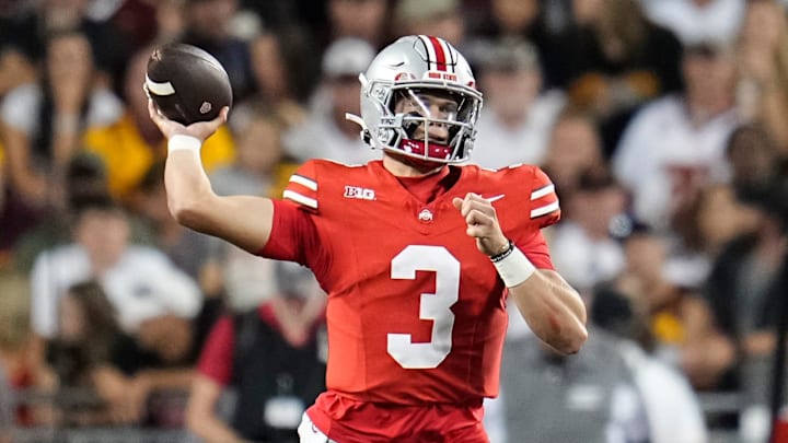 Ohio State Buckeyes quarterback Lincoln Kienholz (3) throws during the NCAA football game against the Minnesota Golden Gophers at Ohio Stadium in Columbus on Oct. 4, 2025. Ohio State Buckeyes quarterback Lincoln Kienholz (3) throws during the NCAA football game against the Minnesota Golden Gophers at Ohio Stadium in Columbus on Oct. 4, 2025.