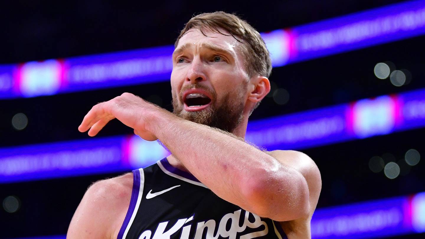 Proposed Domantas Sabonis trade creates a Donovan Clingan problem for Blazers