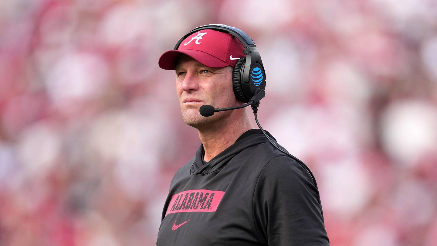 Oregon Battling Alabama for Five-Star Cornerback Recruit