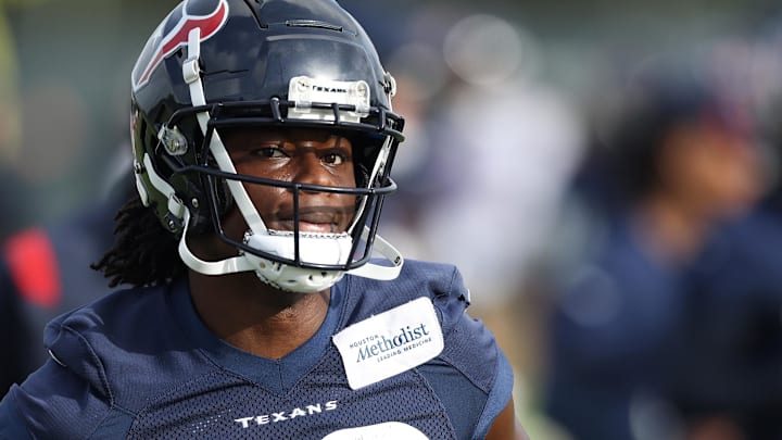 Former Houston Texans wide receiver Chris Conley (18) practices drills at minicamp at NRG Stadium.
