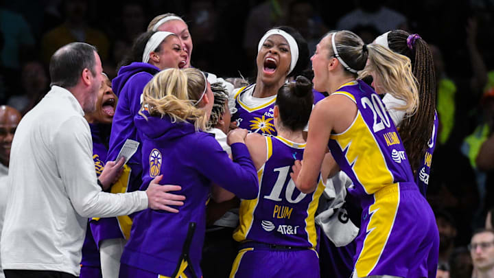 The Sparks climbed up the rankings after winning six of their last seven games. 