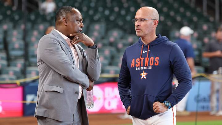 May 29, 2026; Houston, Texas, USA; Houston Astros general manager Dana Brown (left) talks with manager Joe Espada before the game against the Milwaukee Brewers at Daikin Park. Mandatory Credit: Troy Taormina-Imagn Images May 29, 2026; Houston, Texas, USA; Houston Astros general manager Dana Brown (left) talks with manager Joe Espada before the game against the Milwaukee Brewers at Daikin Park. Mandatory Credit: Troy Taormina-Imagn Images