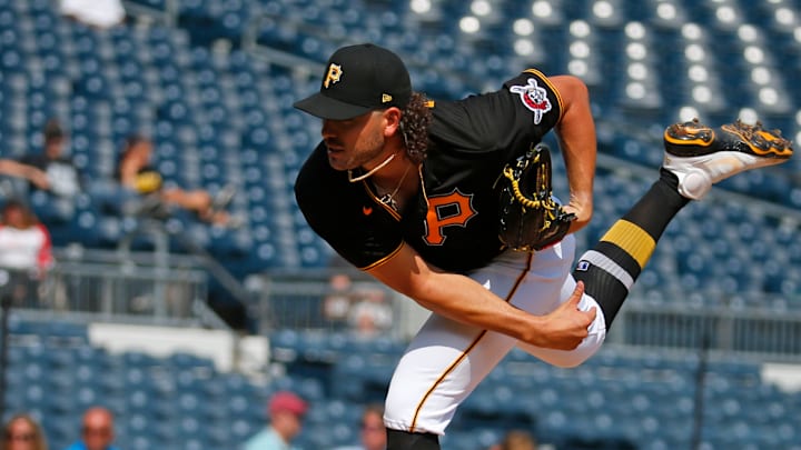 Cincinnati Reds v Pittsburgh Pirates Cincinnati Reds v Pittsburgh Pirates