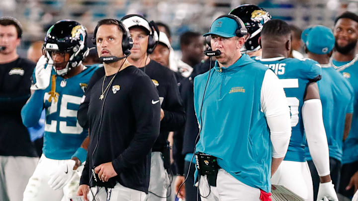 Aug 9, 2025; Jacksonville, Florida, USA; Jacksonville Jaguars defensive coordinator Anthony Campanile stands with head coach Liam Coen on the sidelines during a preseason game against the Pittsburgh Steelers at EverBank Stadium. Mandatory Credit: Travis Register-Imagn Images