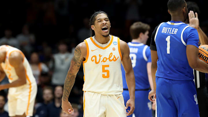 Kentucky v Tennessee