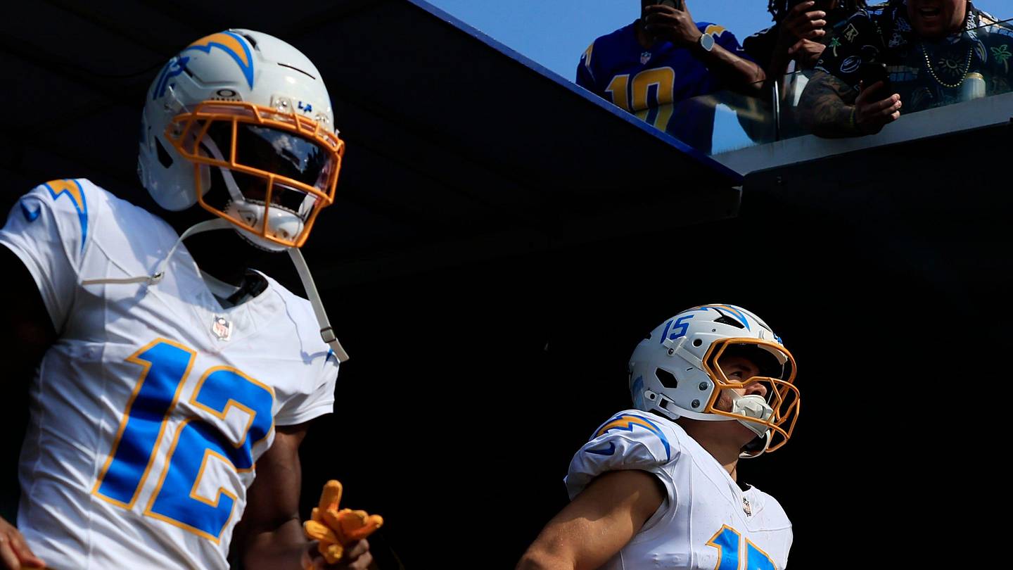 Chargers' Derius Davis Has an All-Pro on Resume but May Face Fierce Camp Battle
