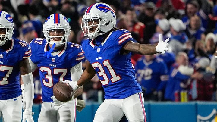 Buffalo Bills cornerback Maxwell Hairston intercepts the ball in the second half against the Kansas City Chiefs.