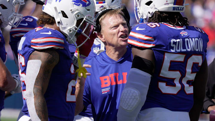 Buffalo Bills special teams coordinator Chris Tabor talks to the team during a break in action during first half action of the Bills home game against the New Orleans Saints in Orchard Park on Sept. 28, 2025.
