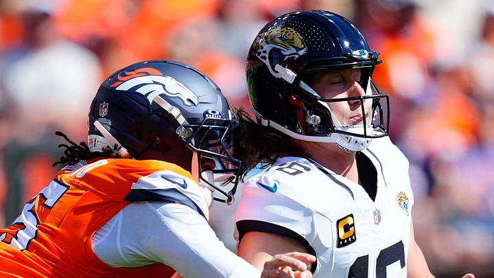 Sep 20, 2026; Denver, Colorado, USA; Denver Broncos linebacker Nik Bonitto (15) hits Jacksonville Jaguars quarterback Trevor Lawrence (16) in the first half at Empower Field at Mile High. Mandatory Credit: Ron Chenoy-Imagn Images Sep 20, 2026; Denver, Colorado, USA; Denver Broncos linebacker Nik Bonitto (15) hits Jacksonville Jaguars quarterback Trevor Lawrence (16) in the first half at Empower Field at Mile High. Mandatory Credit: Ron Chenoy-Imagn Images