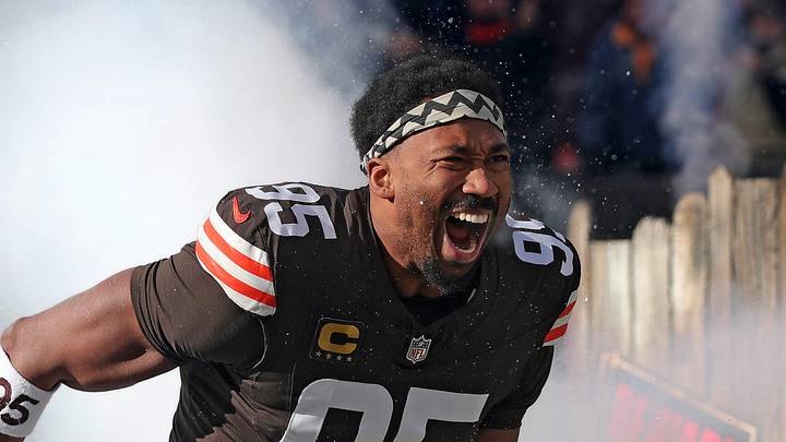 Cleveland Browns defensive end Myles Garrett (95) takes the field before an NFL football game at Huntington Bank Field, Dec. 21, 2025, in Cleveland, Ohio. Cleveland Browns defensive end Myles Garrett (95) takes the field before an NFL football game at Huntington Bank Field, Dec. 21, 2025, in Cleveland, Ohio.