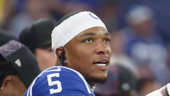 Indianapolis Colts quarterback Anthony Richardson on the sideline