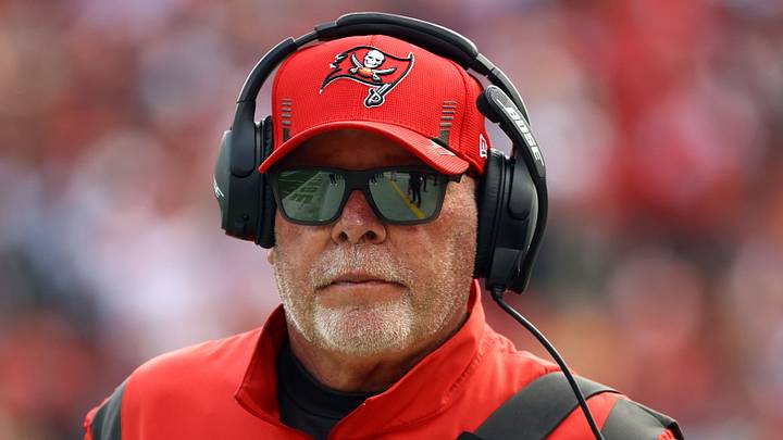 Bruce Arians knows a thing or two about quarterback play. Bruce Arians knows a thing or two about quarterback play.