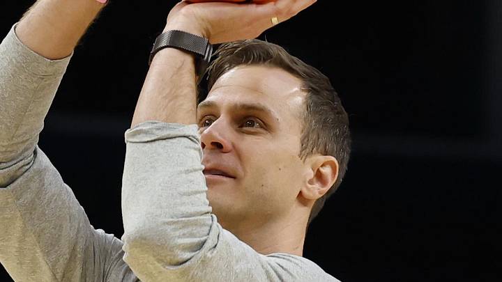 Mar 26, 2026; Washington, DC, USA; Duke Blue Devils head coach Jon Scheyer shoots a ball during a practice session ahead of the east regional of the men's 2026 NCAA Tournament at Capital One Arena. Mandatory Credit: Geoff Burke-Imagn Images