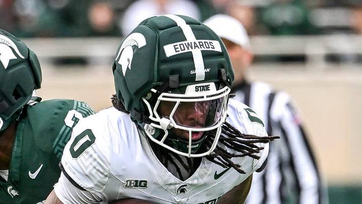 Michigan State's Cam Edwards runs the ball during the football Spring Showcase on Saturday, April 18, 2026, at Spartan Stadium in East Lansing. Michigan State's Cam Edwards runs the ball during the football Spring Showcase on Saturday, April 18, 2026, at Spartan Stadium in East Lansing.