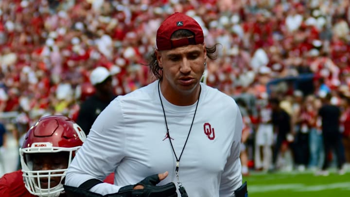 Oklahoma defensive ends coach Miguel Chavis