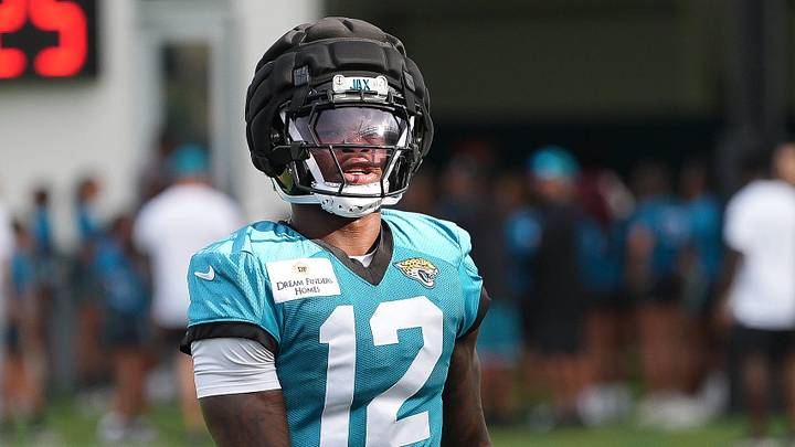 Jacksonville Jaguars Cornerback/Wide Receiver Travis Hunter (12) warns up during the fourth day of NFL Training Camp in shells at the Miller Electric Center on Sunday, August 2, 2026, in Jacksonville, Fla.  [Doug Engle/Florida Times-Union]