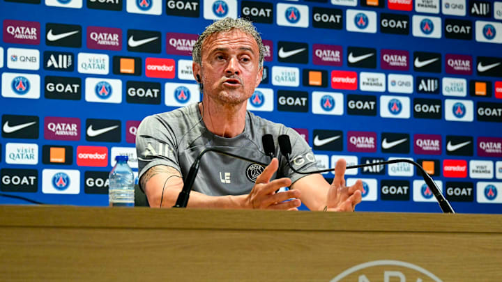 FBL-FRA-LIGUE1-PSG-PRESSER