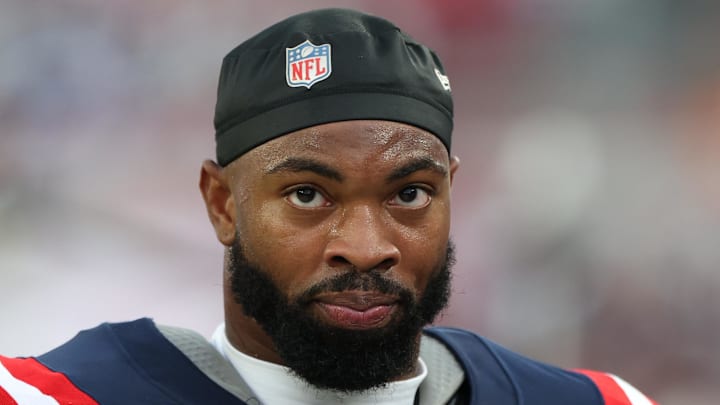 Washington Commanders edge rusher K'Lavon Chaisson