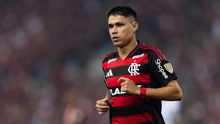 O Flamengo vai líder do Brasileirão para o Mundial de Clubes O Flamengo vai líder do Brasileirão para o Mundial de Clubes