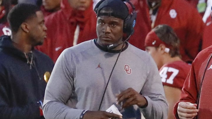 Roy Manning has worked at SDSU, Oklahoma, Michigan, USC and more before joining the Huskers' staff. 