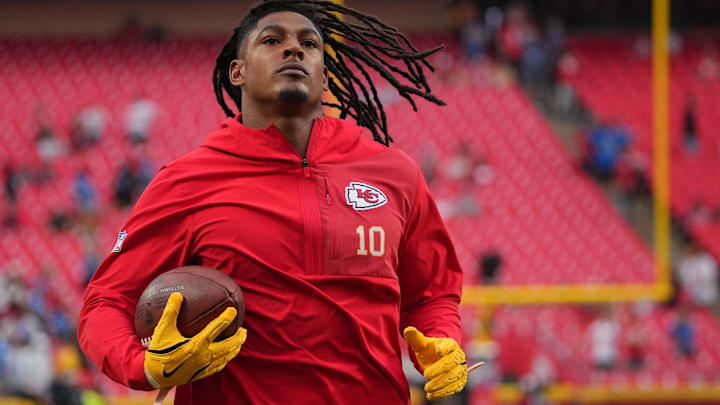 Oct 12, 2025; Kansas City, Missouri, USA; Kansas City Chiefs running back Isiah Pacheco (10) practices before the game against the Detroit Lions at GEHA Field at Arrowhead Stadium.