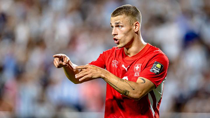Miro Muheim war im Sommer mit der Schweiz auch bei der WM Miro Muheim war im Sommer mit der Schweiz auch bei der WM