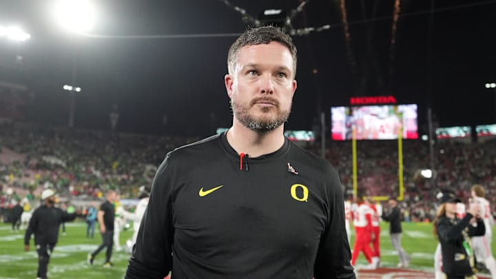 Jan 1, 2025; Pasadena, CA, USA; Oregon Ducks head coach Dan Lanning reacts after the loss against the Ohio State Buckeyes in the 2025 Rose Bowl college football quarterfinal game at Rose Bowl Stadium. Mandatory Credit: Kirby Lee-Imagn Images