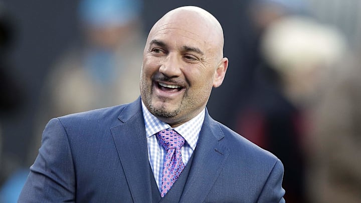 Jan 24, 2016; Charlotte, NC, USA; Fox Sports analyst Jay Glazer before the game between the Carolina Panthers and the Arizona Cardinals in the NFC Championship football game at Bank of America Stadium. Mandatory Credit: Jeremy Brevard-Imagn Images Jan 24, 2016; Charlotte, NC, USA; Fox Sports analyst Jay Glazer before the game between the Carolina Panthers and the Arizona Cardinals in the NFC Championship football game at Bank of America Stadium. Mandatory Credit: Jeremy Brevard-Imagn Images