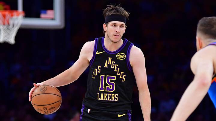 May 11, 2026; Los Angeles, California, USA; Los Angeles Lakers guard Austin Reaves (15) moves the ball against Oklahoma City Thunder center Isaiah Hartenstein (55) during the first half in game four of the second round of the 2026 NBA Playoffs at Crypto.com Arena. Mandatory Credit: Gary A. Vasquez-Imagn Images May 11, 2026; Los Angeles, California, USA; Los Angeles Lakers guard Austin Reaves (15) moves the ball against Oklahoma City Thunder center Isaiah Hartenstein (55) during the first half in game four of the second round of the 2026 NBA Playoffs at Crypto.com Arena. Mandatory Credit: Gary A. Vasquez-Imagn Images