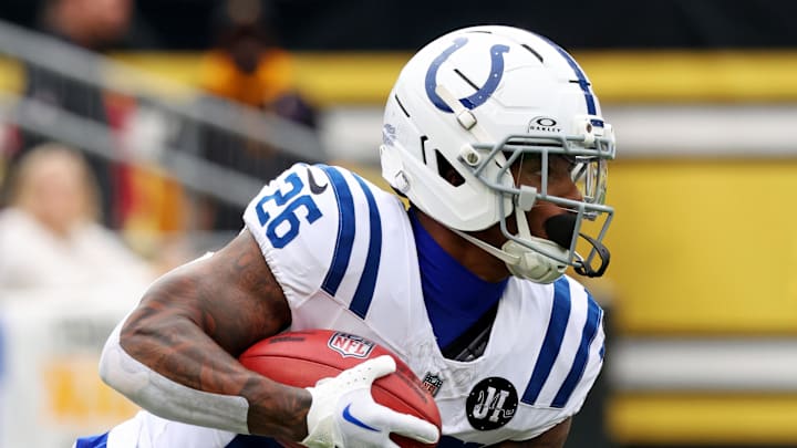 Nov 2, 2025; Pittsburgh, Pennsylvania, USA; Indianapolis Colts running back Ameer Abdullah (26) run the ball during the first half against the Pittsburgh Steelers at Acrisure Stadium. Mandatory Credit: Charles LeClaire-Imagn Images