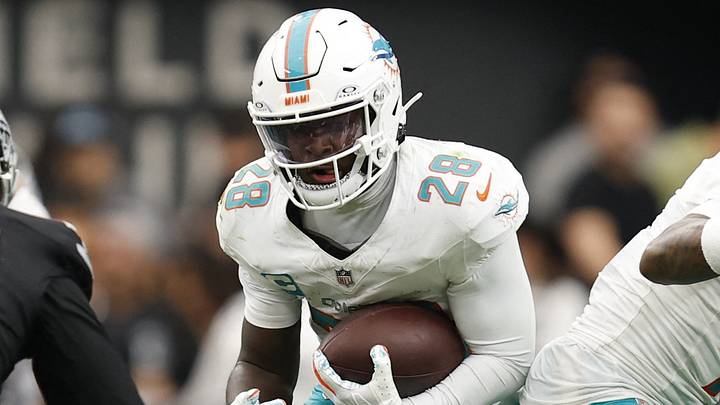 Miami Dolphins running back De'Von Achane Miami Dolphins running back De'Von Achane