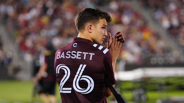 Bassett will join Feyenoord on an 18-month loan with permanent option.