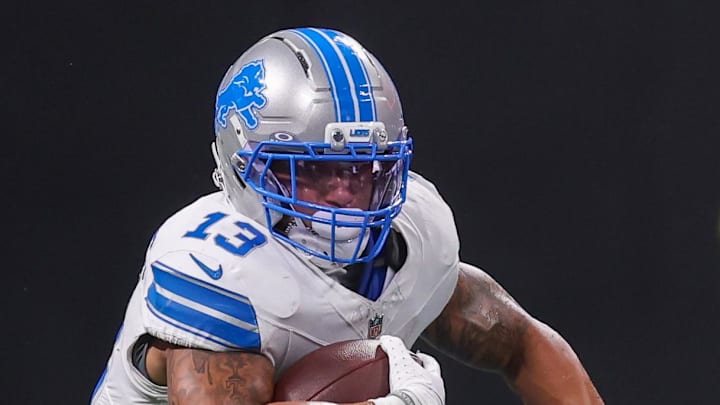 Detroit Lions running back Craig Reynolds (13) runs the ball against the Atlanta Falcons in the second quarter 