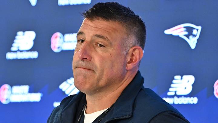 New England Patriots head coach Mike Vrabel.