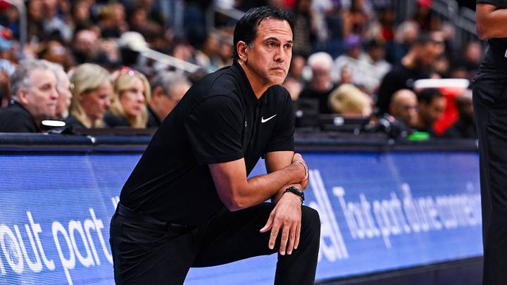 Miami Heat head coach Erik Spoelstra tracks the play (Mandatory Credit: David Kirouac-Imagn Images)
