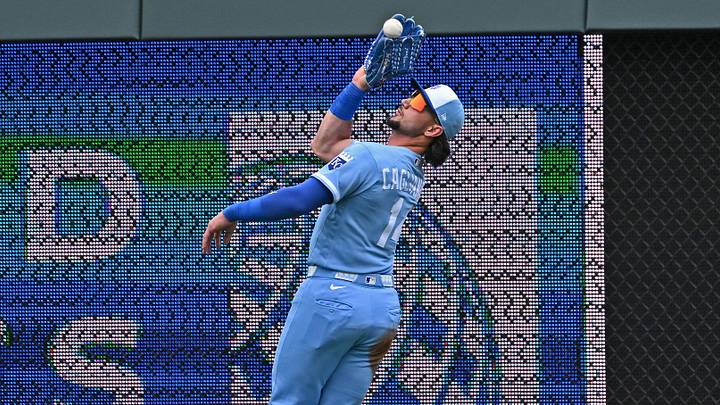 May 23, 2026; Kansas City, Missouri, USA; Kansas City Royals right fielder Jac Caglianone (14) catches a fly ball in the second inning against the Seattle Mariners at Kauffman Stadium. Mandatory Credit: Peter Aiken-Imagn Images May 23, 2026; Kansas City, Missouri, USA; Kansas City Royals right fielder Jac Caglianone (14) catches a fly ball in the second inning against the Seattle Mariners at Kauffman Stadium. Mandatory Credit: Peter Aiken-Imagn Images