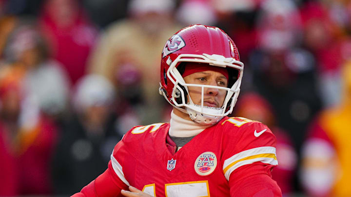 Dec 14, 2025; Kansas City, Missouri, USA; Kansas City Chiefs quarterback Patrick Mahomes (15) throws a pass during the second half against the Los Angeles Chargers at GEHA Field at Arrowhead Stadium. Mandatory Credit: Jay Biggerstaff-Imagn Images Dec 14, 2025; Kansas City, Missouri, USA; Kansas City Chiefs quarterback Patrick Mahomes (15) throws a pass during the second half against the Los Angeles Chargers at GEHA Field at Arrowhead Stadium. Mandatory Credit: Jay Biggerstaff-Imagn Images