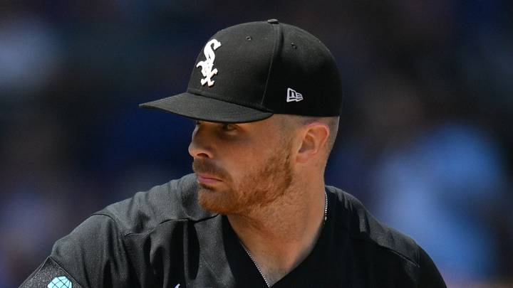 Aug 19, 2026; Chicago, Illinois, USA; Chicago White Sox pitcher Sean Newcomb (15) pitches against the Chicago Cubs during the first inning at Wrigley Field. Mandatory Credit: Patrick Gorski-Imagn Images Aug 19, 2026; Chicago, Illinois, USA; Chicago White Sox pitcher Sean Newcomb (15) pitches against the Chicago Cubs during the first inning at Wrigley Field. Mandatory Credit: Patrick Gorski-Imagn Images