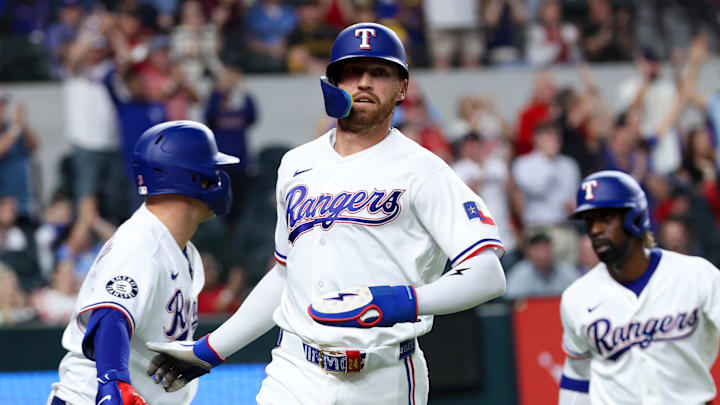 Texas Rangers right fielder Brandon Nimmo.