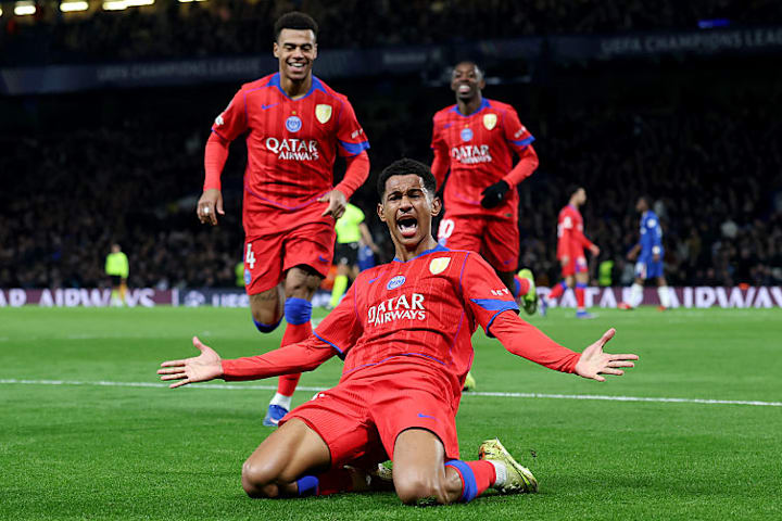 เซนนี่ มายูลู ฉลองการทำประตูเอาชนะเชลซี