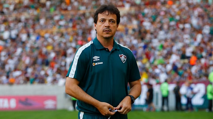 Diniz ganhou reforços em posições prioritárias no elenco tricolor Diniz ganhou reforços em posições prioritárias no elenco tricolor