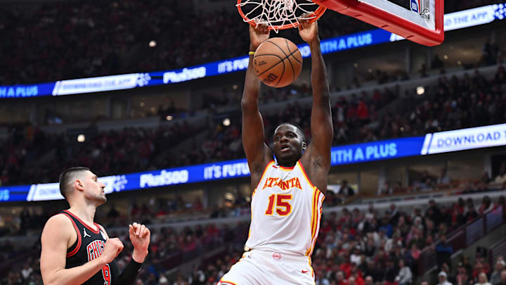 Clint Capela es candidato a arribar a los Lakers vía cambio en esta temporada baja de NBA