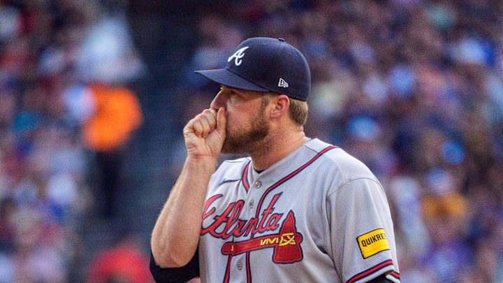 Apr 4, 2026; Phoenix, Arizona, USA; Atlanta Braves pitcher Bryce Elder (55) readies himself to pitch in the second inning of a game against the Arizona Diamondbacks at Chase Field. Mandatory Credit: Allan Henry-Imagn Images