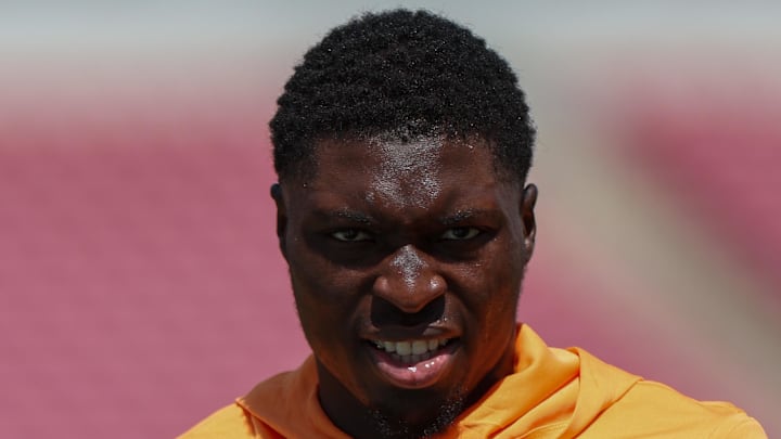 Tampa Bay Buccaneers linebacker Yaya Diaby warms up before a game against the New York Jets